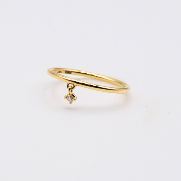 Gioiosa anello charm in oro e diamante